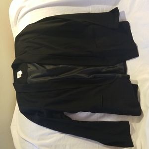 Lauren Conrad Black Blaizer in a Large